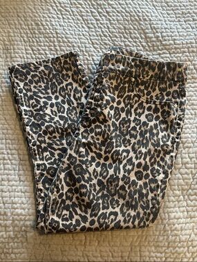 Leopard Print pants - slim fit